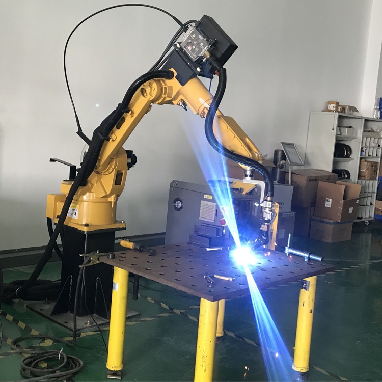 六轴自动焊接机器人设备